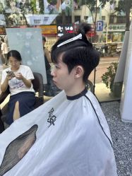 -藤野造型专业烫染接发