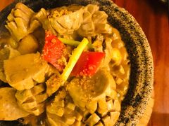 石锅手打牛肉丸-潮堂(环球金融中心店)