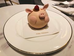 -Fridi Patisserie Cafe