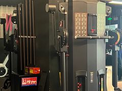 -TOP健身私教工作室(侨香店)