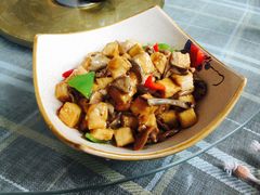 -天天向上素食餐厅(五台山店)