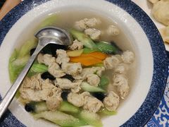 骨汤面筋烩丝瓜-东方饺子王(新奥购物中心店)