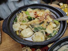 -天瑞福云南过桥米线(十里河店)