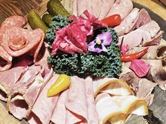 俄式肉类拼盘-卢布里西餐厅(满洲里店)