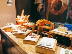-西藏饭店·亚克·食光自助餐厅(文殊院店)