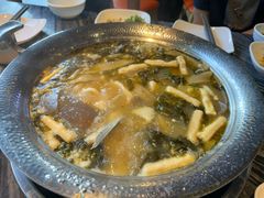 -老船舫·现做活鲜鱼馆(东郊记忆店)