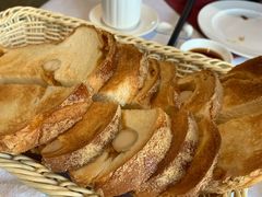 夏威夷果仁面包-弘雅饭店