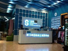 -Swim斯卫姆国际儿童游泳中心(红博中央公园店)