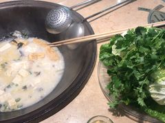 -陈大锅·岳阳鱼馆·地道岳阳菜(美食街店)