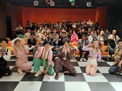 -瑞虹新天地月亮湾