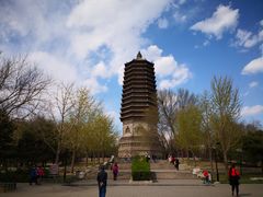 -玲珑塔公园