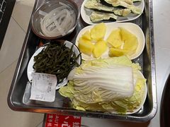 -小火炕铁锅炖鱼