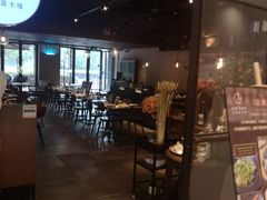 大堂-Carbon莫卡哆·意大利复古集市餐厅(杭州大厦店)