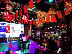 -喜鹊音乐酒馆(西街店)