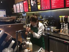 -星巴克臻选(舟山凯虹广场店)