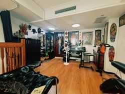 -SNOW TATTOO STUDIO