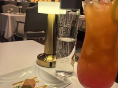 -龙虾酒吧扒房(宁波香格里拉店)