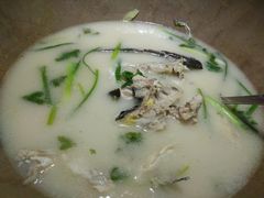 -鲜呦蒸汽石锅鱼(北辰路店)