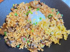 牛肝菌牛舌拌饭-一尺花园(广富林店)