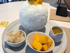 芒果雪冰-Cheevit Cheeva(Sirimangkalajarn)
