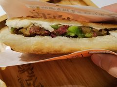 -驴公驴婆(曹杨店)