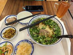 -陇兴楼兰州拉面(西安咸阳国际机场店)