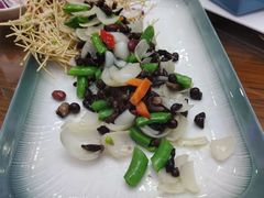 -伊源鼎盛餐饮服务有限公司
