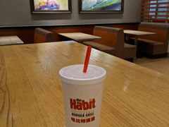 -The Habit Burger Grill 哈比特汉堡(爱琴海店)