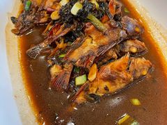 -侬佳蒸菜馆(听潮店)