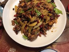 -满堂春特色餐馆