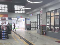 -哈贝卡汽车服务连锁(高新二路店)