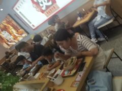 -华记煲仔华·煲仔饭(三元里万科里店)