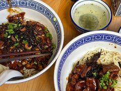 -沪西老弄堂面馆(定西路店)