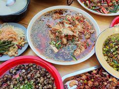 -佬缸炮江湖川菜(玉林店)