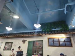 -马路边边·成都串串(翠柏路店)