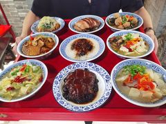 -蓝田九大碗民俗食府(蓝田店)