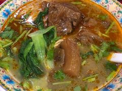 -金杨拉面王小吃面馆·牛三宝面·红烧牛肉粉