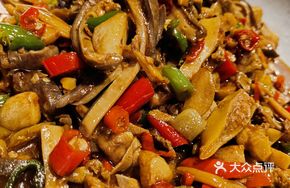 Pork Tripe Stewed with Freshwater Clams