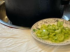 -鲁朗纳麦石锅鸡庄园