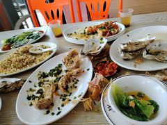 -红月湾海鲜饭店•沙滩海景(双月湾店)