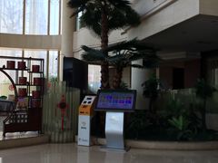 -东方豪景花园酒店·怡景旋转餐厅