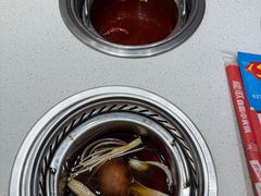 -龍歌自助小火锅(市南金茂湾店)
