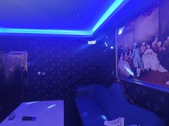 -K歌之王量贩式KTV(洪楼店)