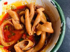 -王婆乔鲜鱼自助火锅(蜀汉路店)