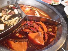 -大龙辣火锅·龙虾·烧烤(湖滨新天地店)