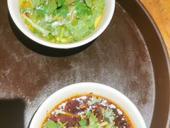 -万记麻辣烫国展总店