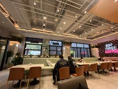 -上海浦东中心万枫酒店