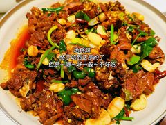地锅老公鸡-大张烙馍村(绿地店)