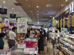 -永旺黄岛购物中心