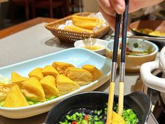 -四点金粥底火锅(沂州里店)